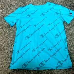 Champion tshirt, kids medium